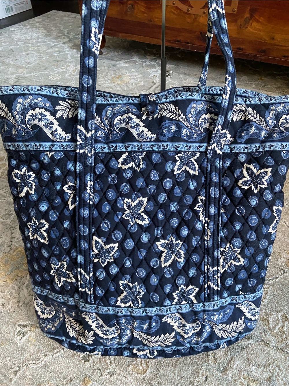 Vera Bradley Y2K Blue Coin Maple Leaf Tic Tac Tote with All Cloth Toggle
